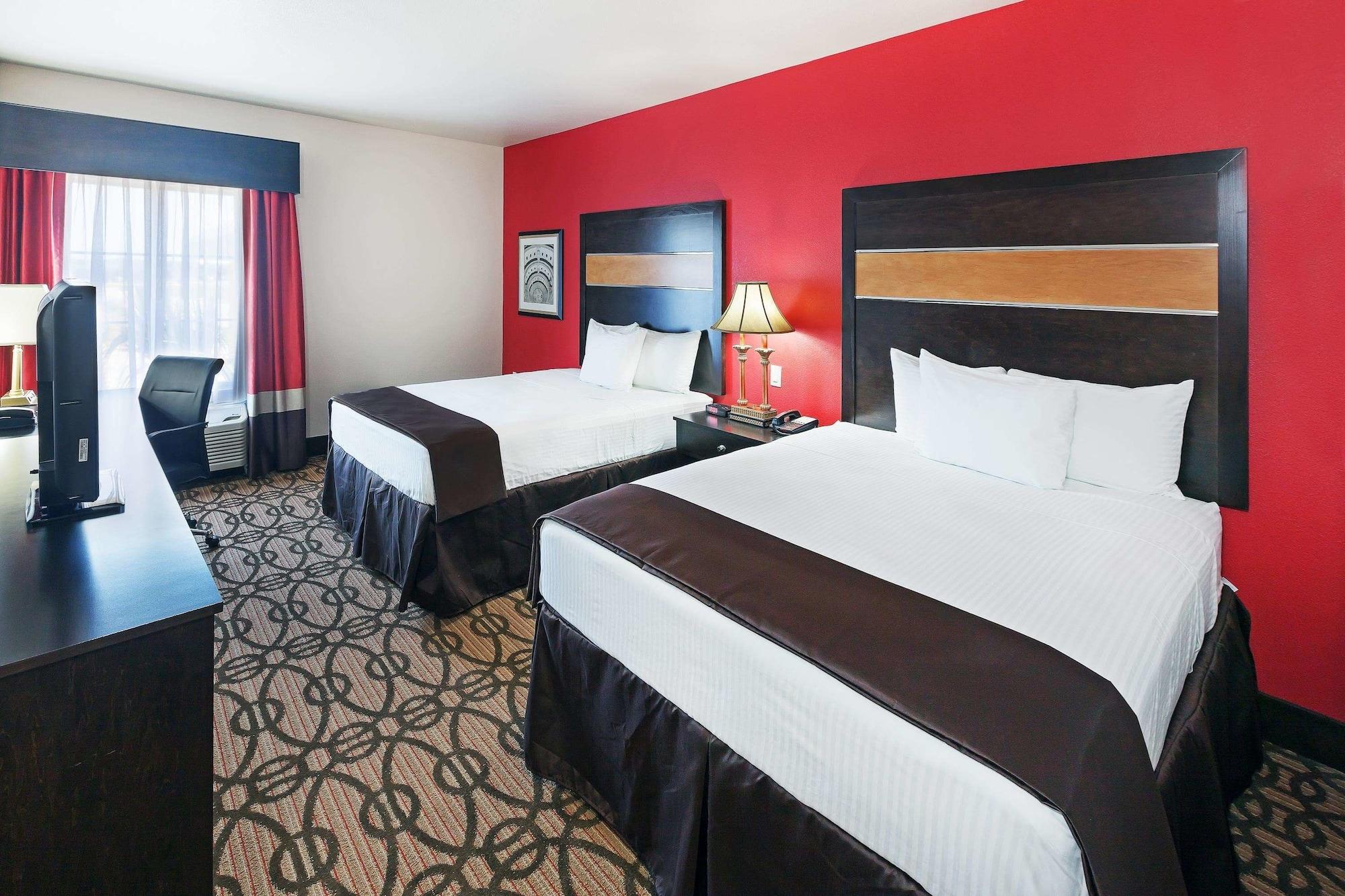 La Quinta By Wyndham Pearsall Eksteriør billede