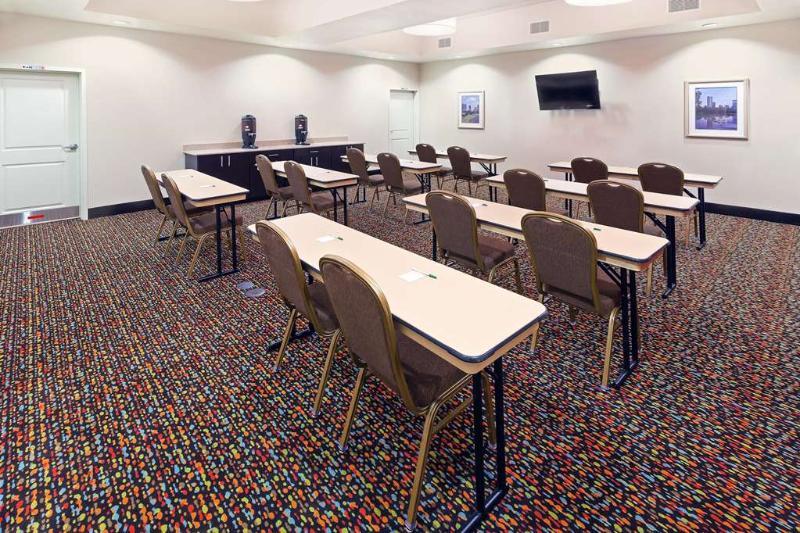 La Quinta By Wyndham Pearsall Eksteriør billede